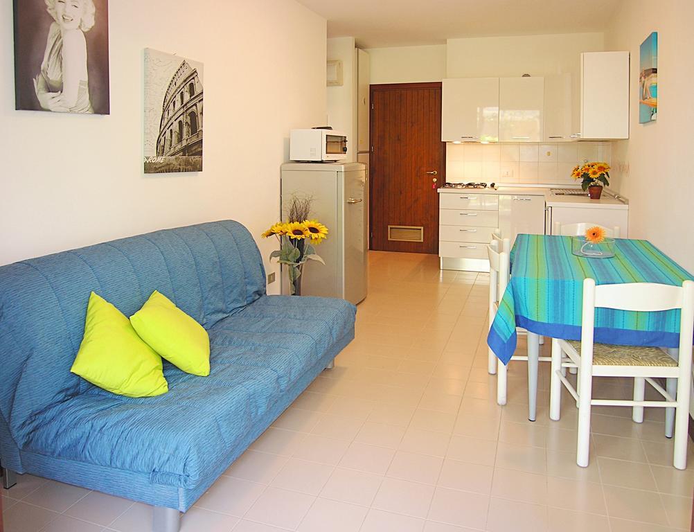 Apartment Gemini Con Piscina Bibione Kamer foto