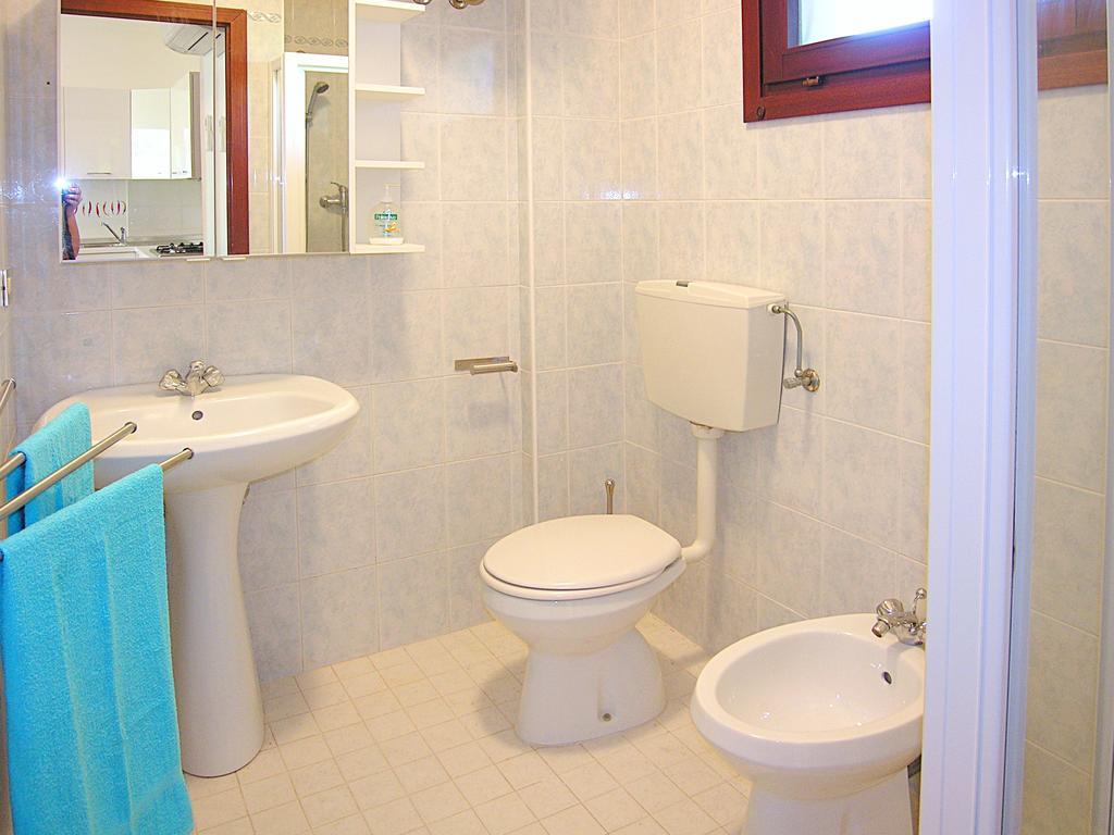 Apartment Gemini Con Piscina Bibione Kamer foto